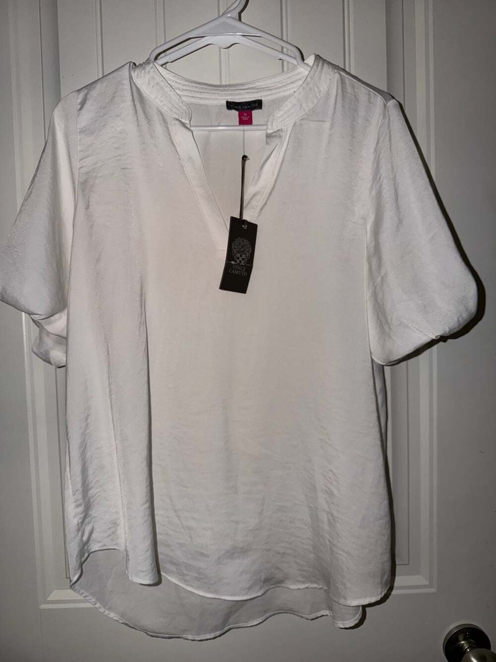Vince Camuto Women's Coastal Cool Short Sleeve Split Neck Blouse in New‎ Ivory